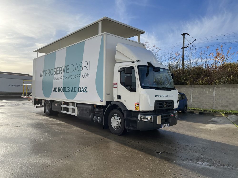 Camion PROSERVE DASRI au gaz naturel